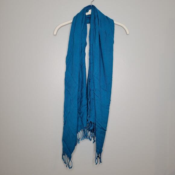 Lof of women's winter scarves 9 & 1 hat warm cozy Merrell Calvin Klein Patriots - Picture 10 of 11